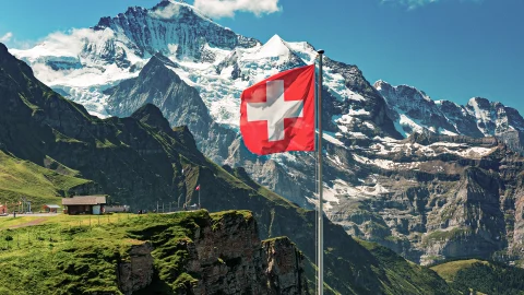 Como abrir empresa na Suíça: passo a passo, custos e vantagens do centro financeiro