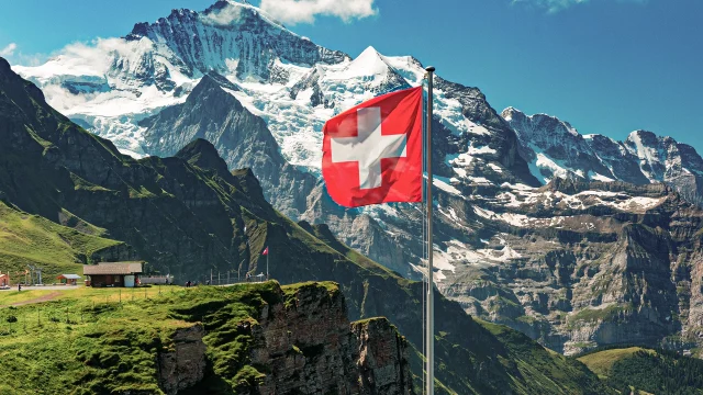 Como abrir empresa na Suíça: passo a passo, custos e vantagens do centro financeiro